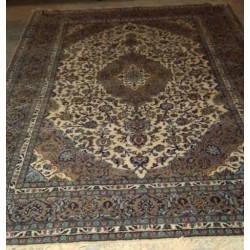 Old Riyaz ul Jannah ریاض الجنۃ   Carpet Shah Faisal Time