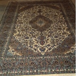 Old Riyaz ul Jannah ریاض الجنۃ   Carpet Shah Faisal Time