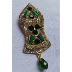 Premium Nalain Sharif Badge – Green & White Pearls with Golden Base and Jewel Pendant
