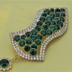 New Green Pearls Nalain Sharif Large Badge 