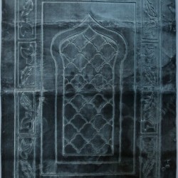 Double Layered Grey Velvet Prayer Rug