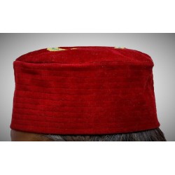 Red Nalain Kufi Cap – Embroidered Velvet Hat with the Blessed Symbol of the Prophet ﷺ