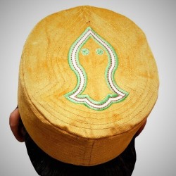 Yellow Nalain Kufi Cap – Embroidered Velvet Hat with the Blessed Symbol of the Prophet ﷺ